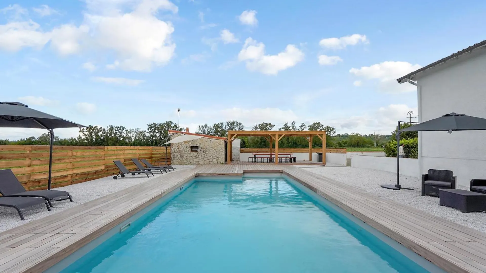 Villa Rose - Padel - Piscine - Cinema & Poker Room Saint-Jory